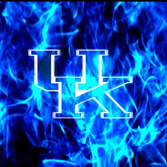 Meet your Posher, Holly - Picture 1 of 1